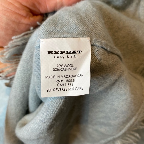 REPEAT Cashmere Sweater - Picture 4 of 6